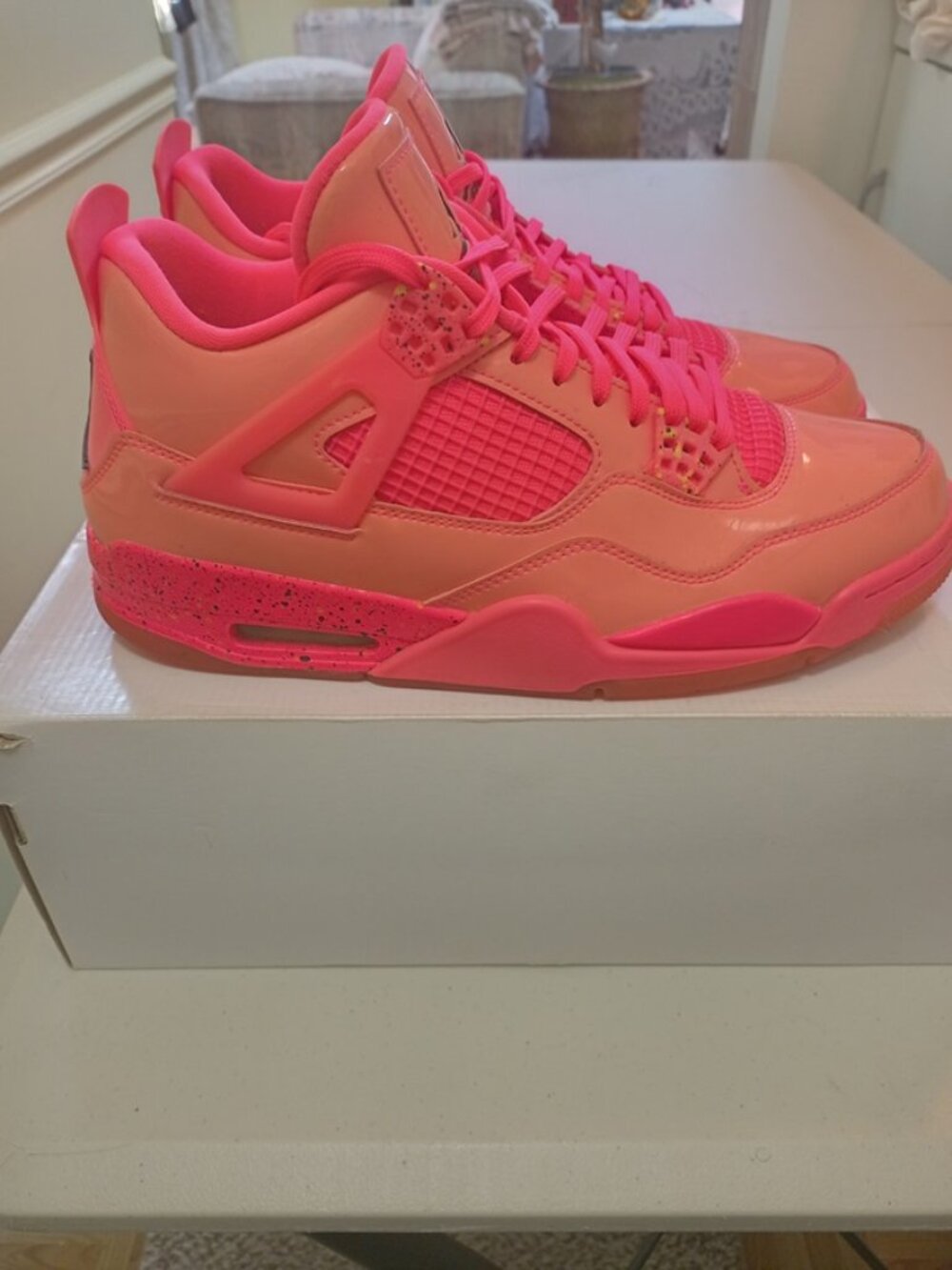Size 12 - Womens Mens 10.5 Nike Air Jordan 4 Retro NRG Hot Punch OG Box Hangtag